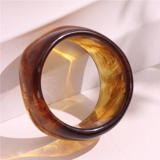 Irregular Chunky Acrylic Bracelet