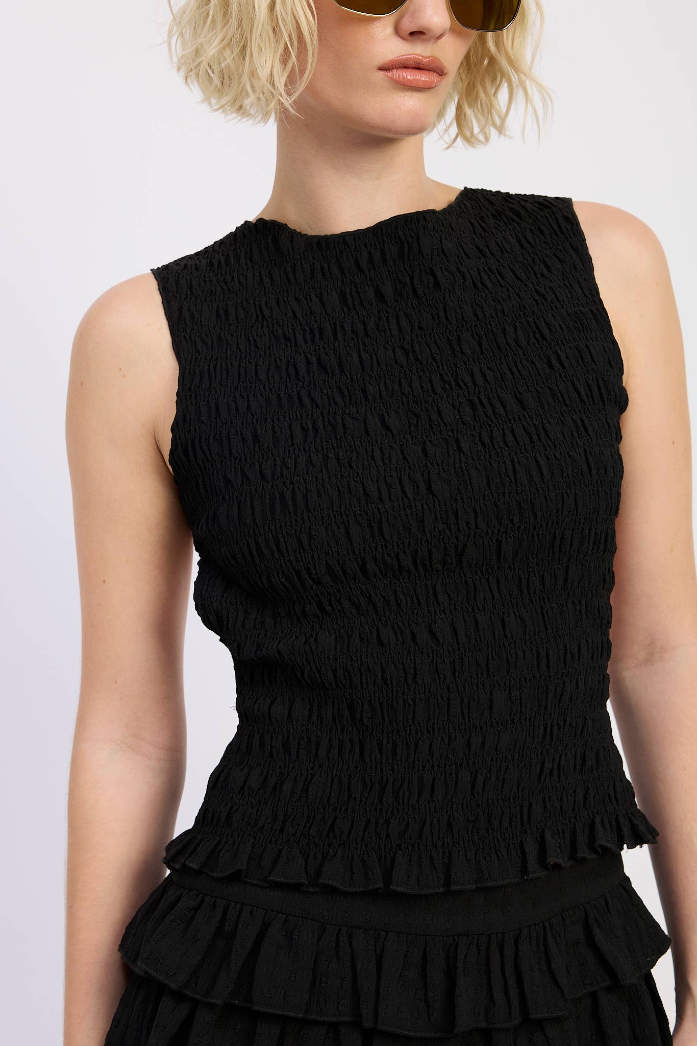 Iliana Smocked open Back Sleeveless Top