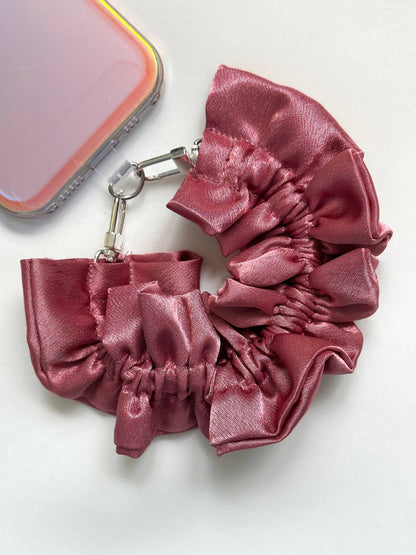 Room Shop Ruffle Phone Wristlet