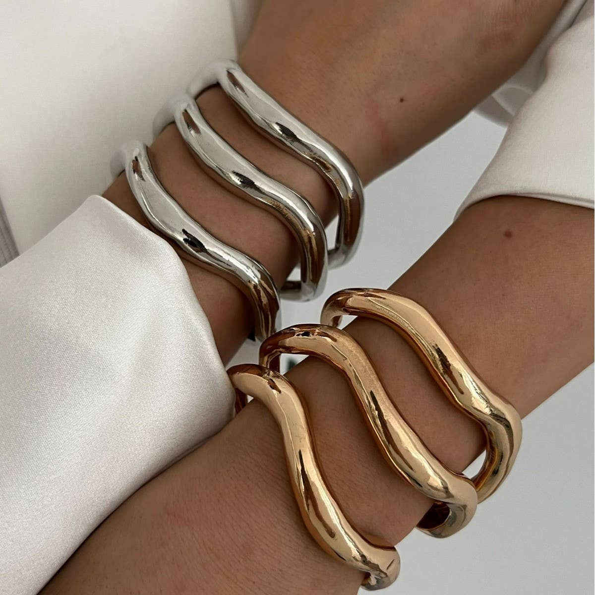 Alloy Wavy Open Cuff