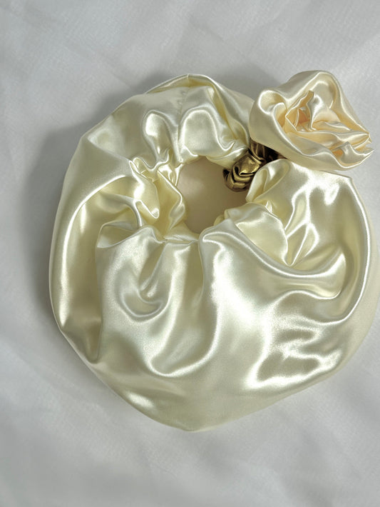 Room Shop Rose Scrunchie Mini Bag