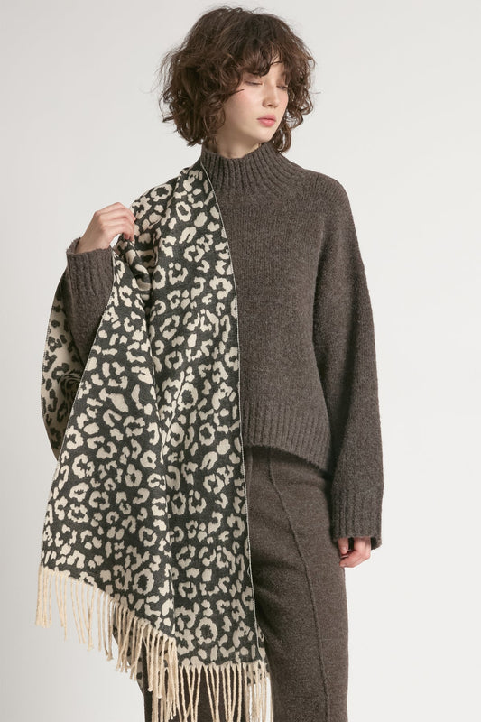 Look By M Reversible Leopard Scarf