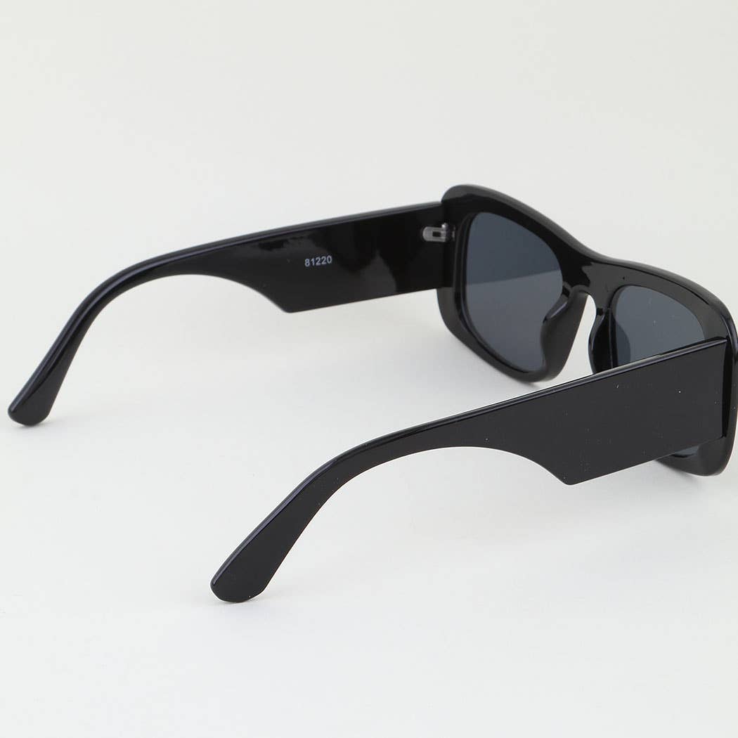 Modern Chic Round Sunglasses