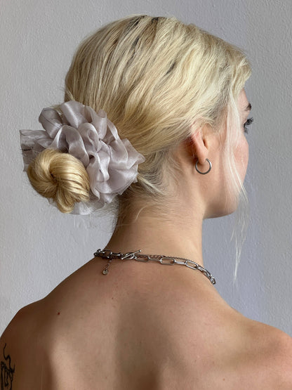 Room Shop Cloud Ruffle Scrunchie