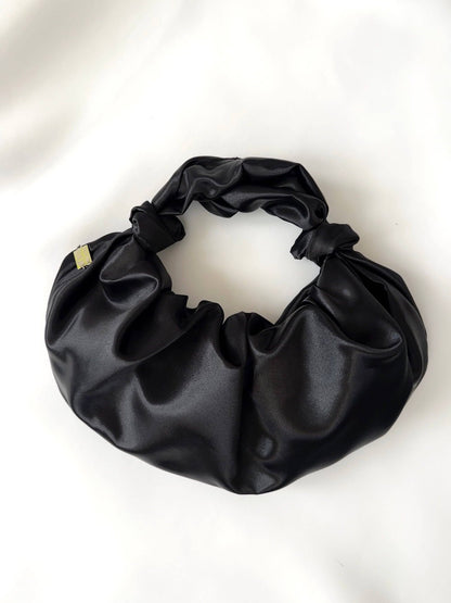 Room Shop Knot Croissant Bag
