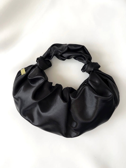 Room Shop Knot Croissant Bag