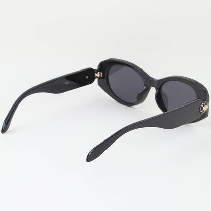 Retro Oval Sunglasses