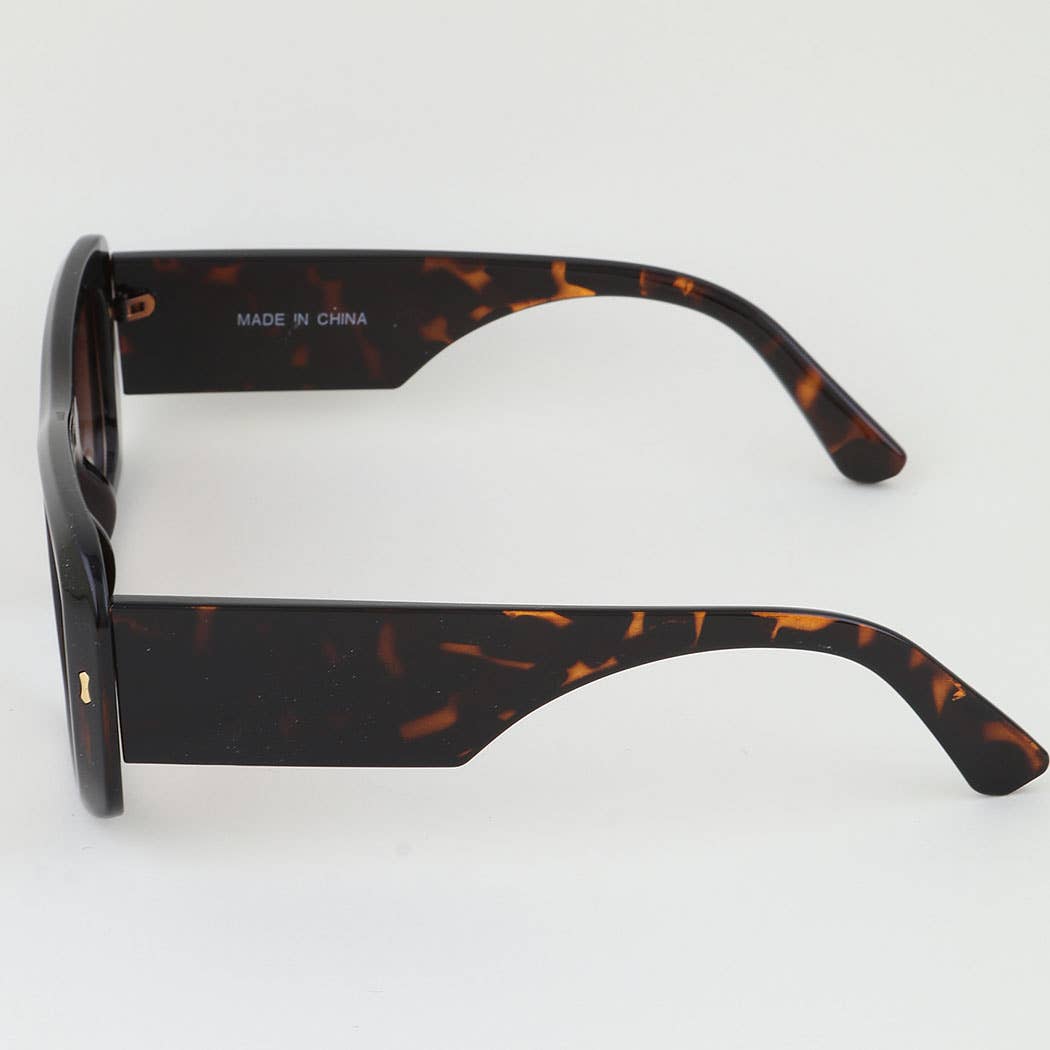Modern Chic Round Sunglasses